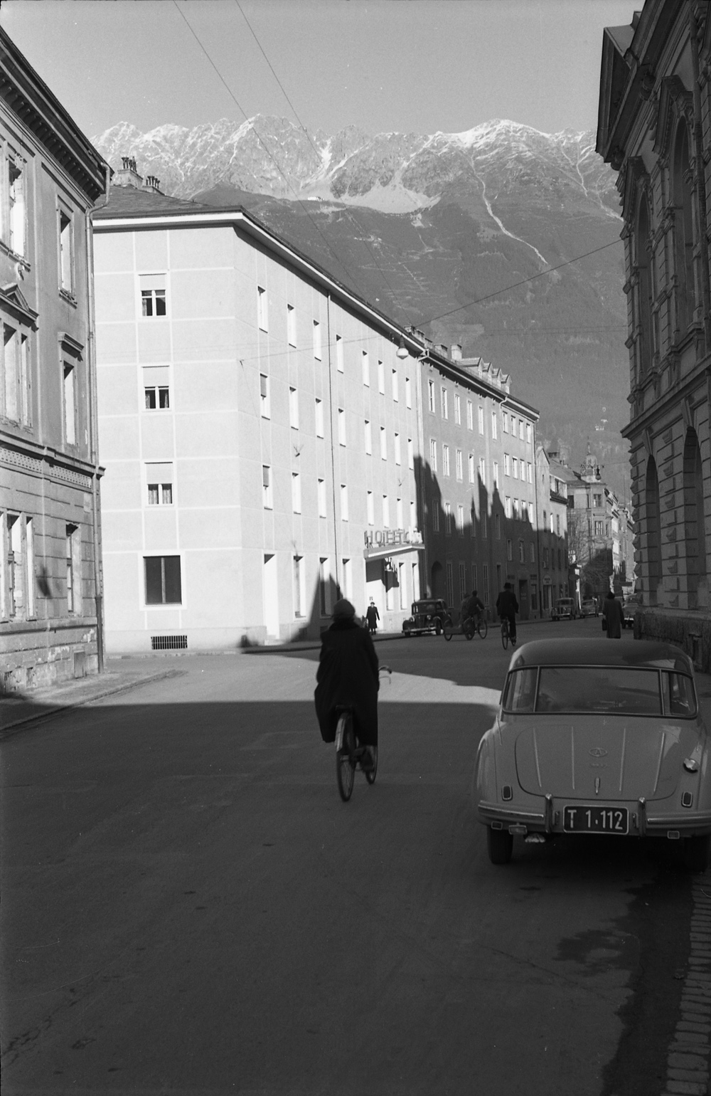 Mit Kurt Reuter 1955 Durch Innsbruck XI