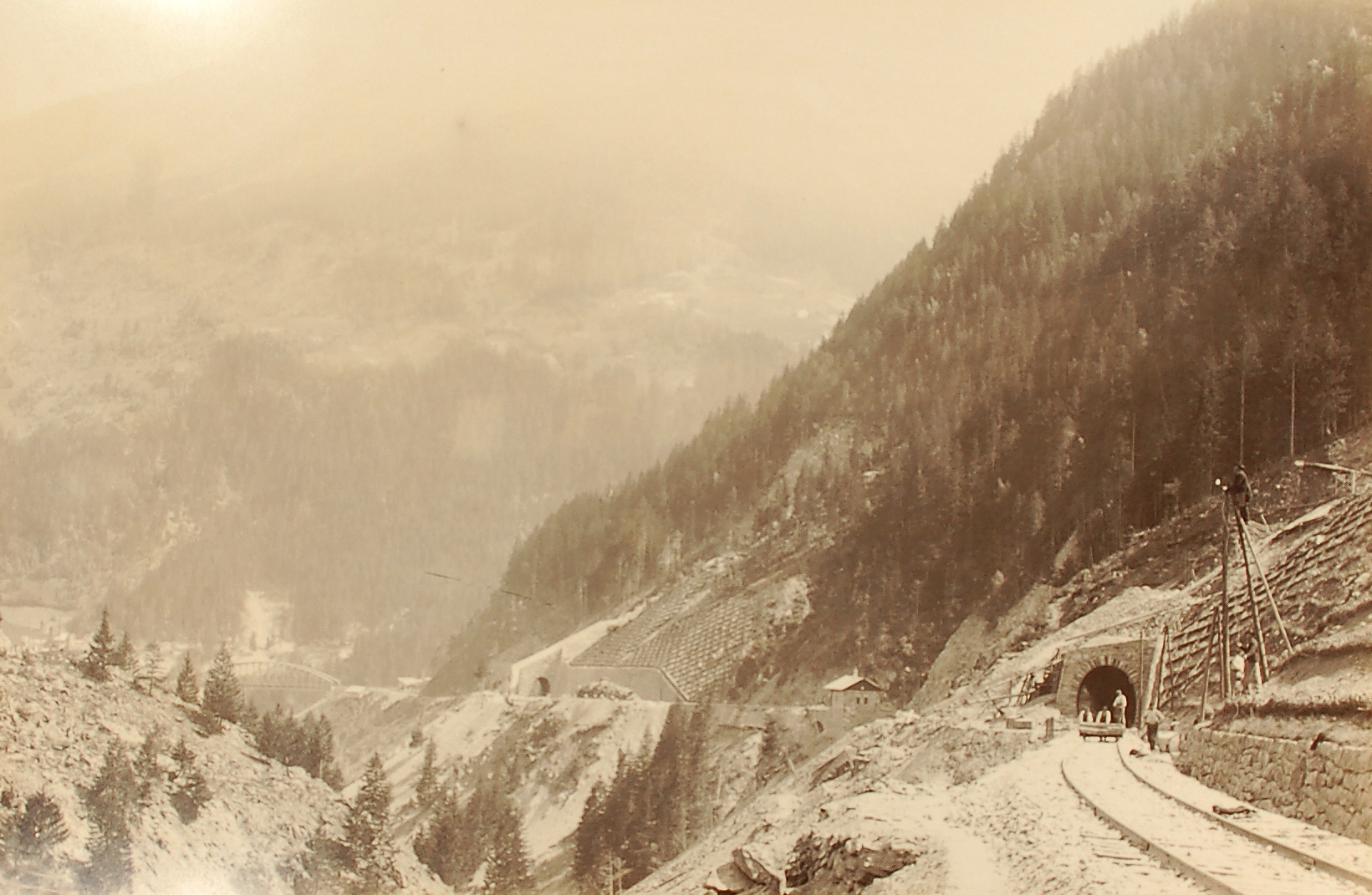 Der Bau Der Arlbergbahn – Das Rätsel Im Gebirg