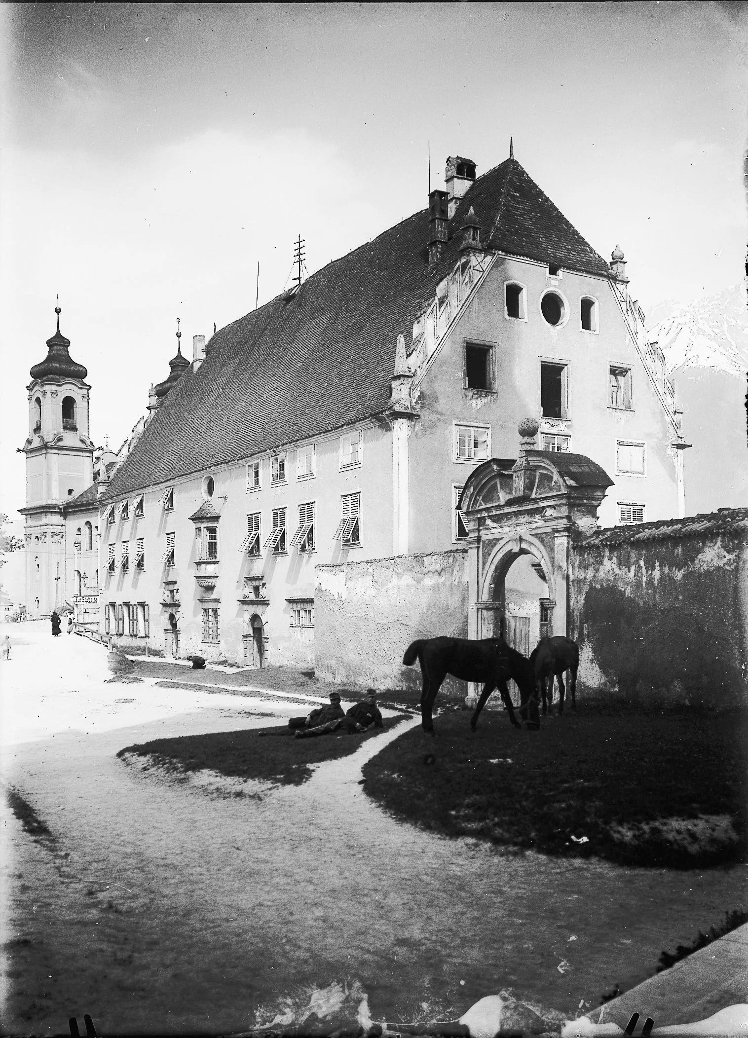 Das Hofgerichts- Und Leuthaus, Teil 2