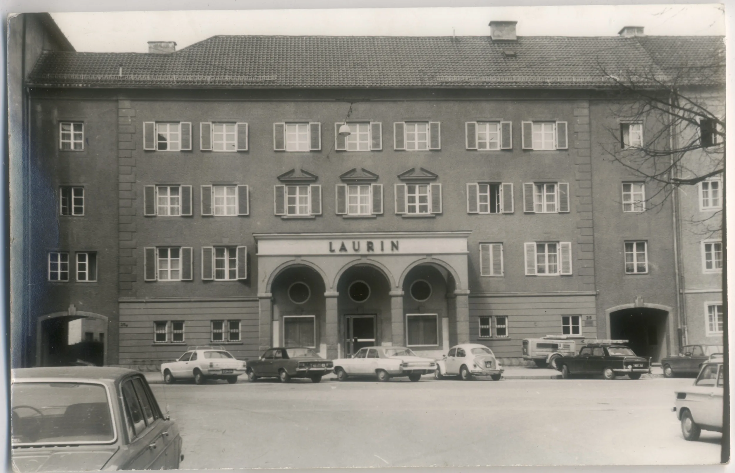 Tempel Im Hinterhof