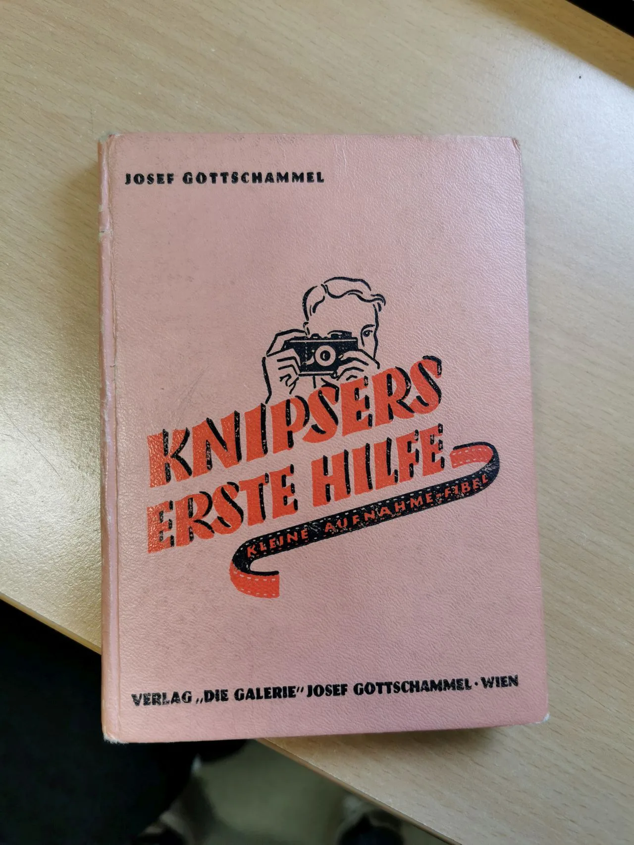 Kommen Sie, Lesen Sie! Kurioses Bei Unserem Bücherabverkauf