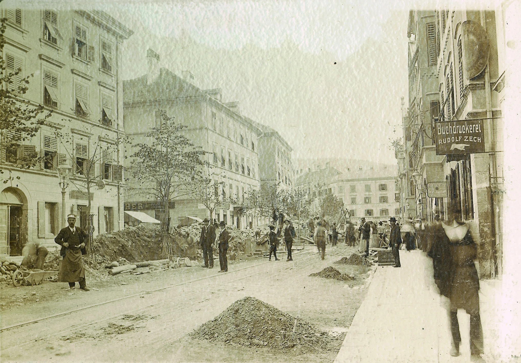 Leopoldstraße In Neuem Gewand