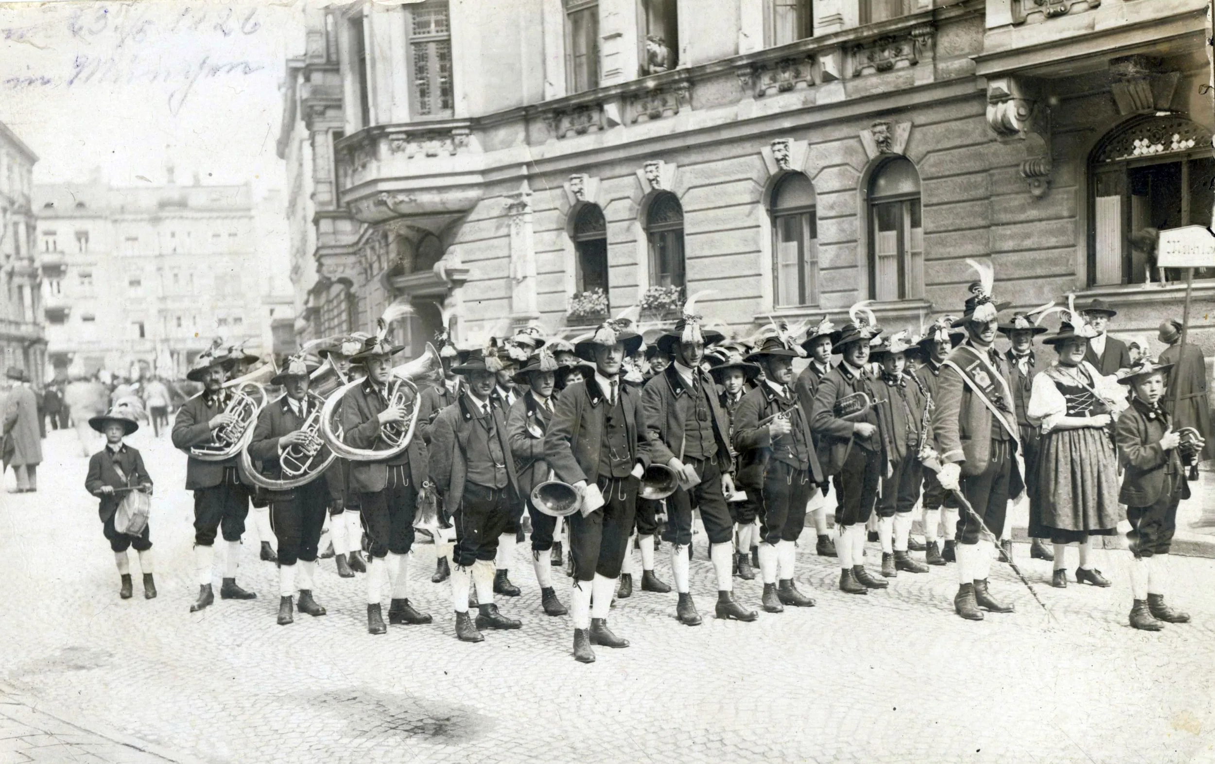 Was Machen Die Mühlauer In München?