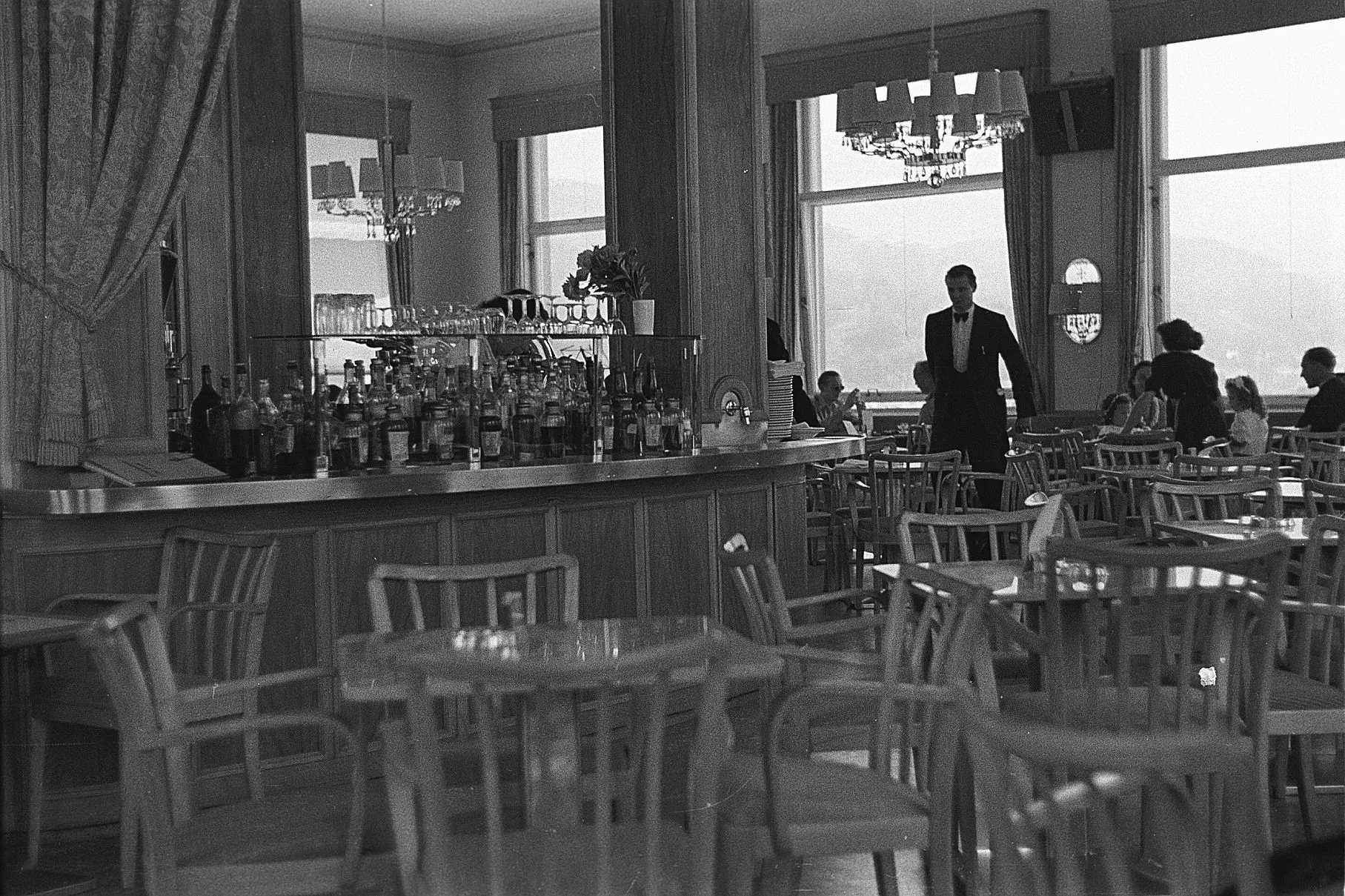 An Der Bar Im Hochhaus