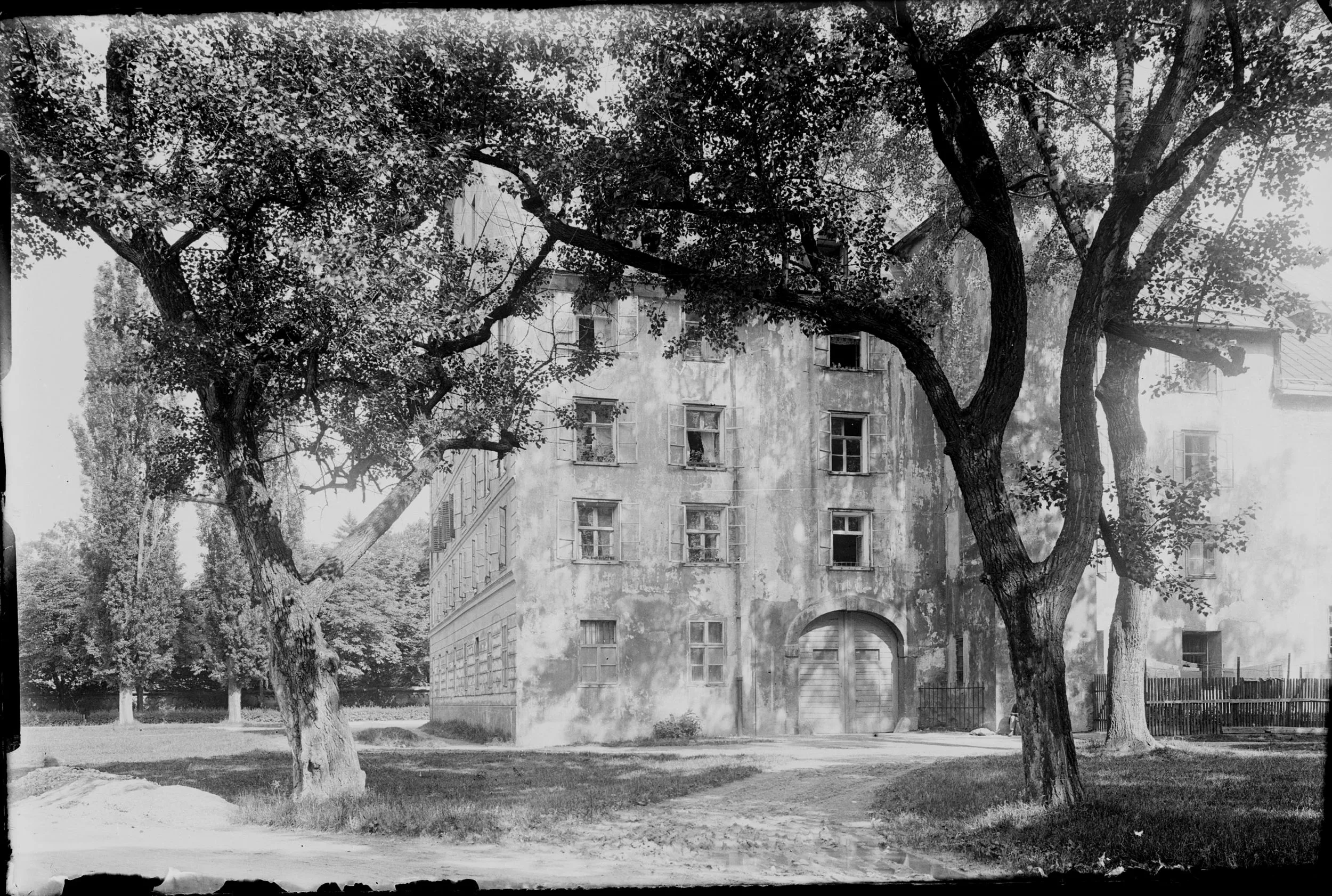 Wo Sind Wir Da Nur Gelandet?