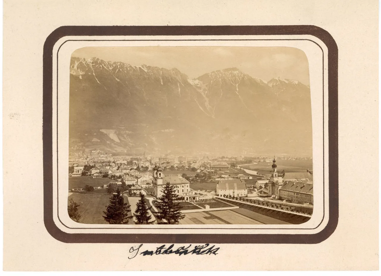 Zwei Weitere Frühe Historische Fotos