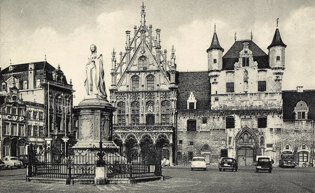 Hohe Und Niedere Lande