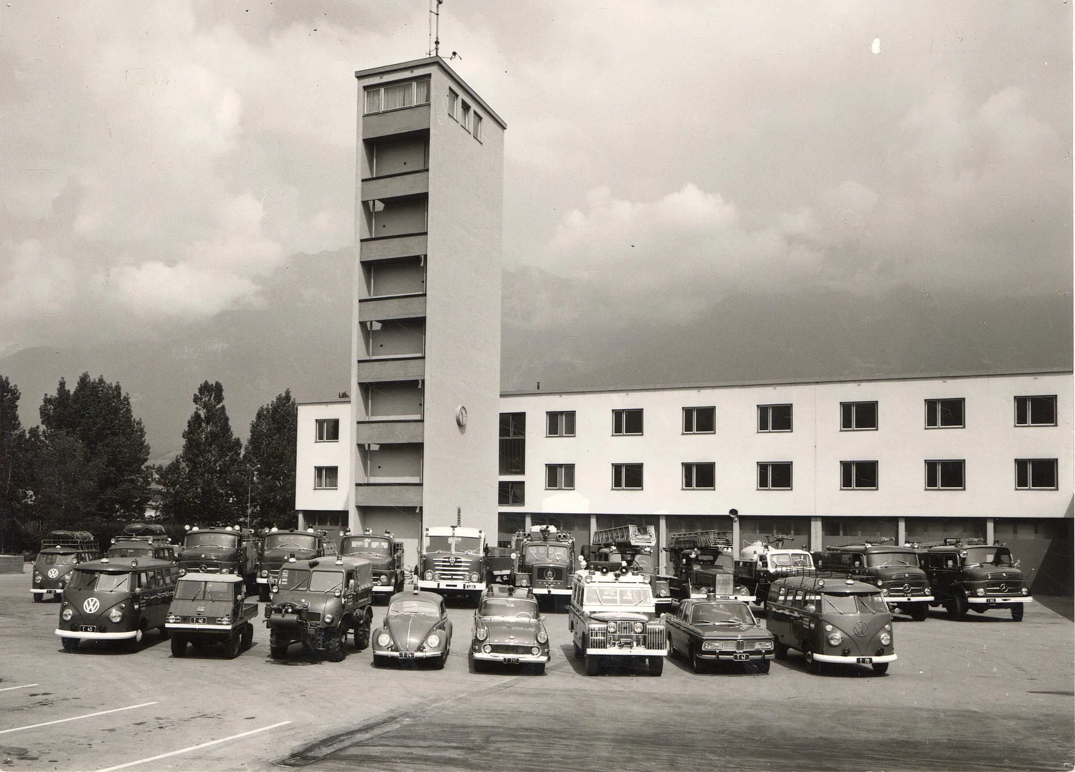 Um Halb 11 Beim Fuhrpark