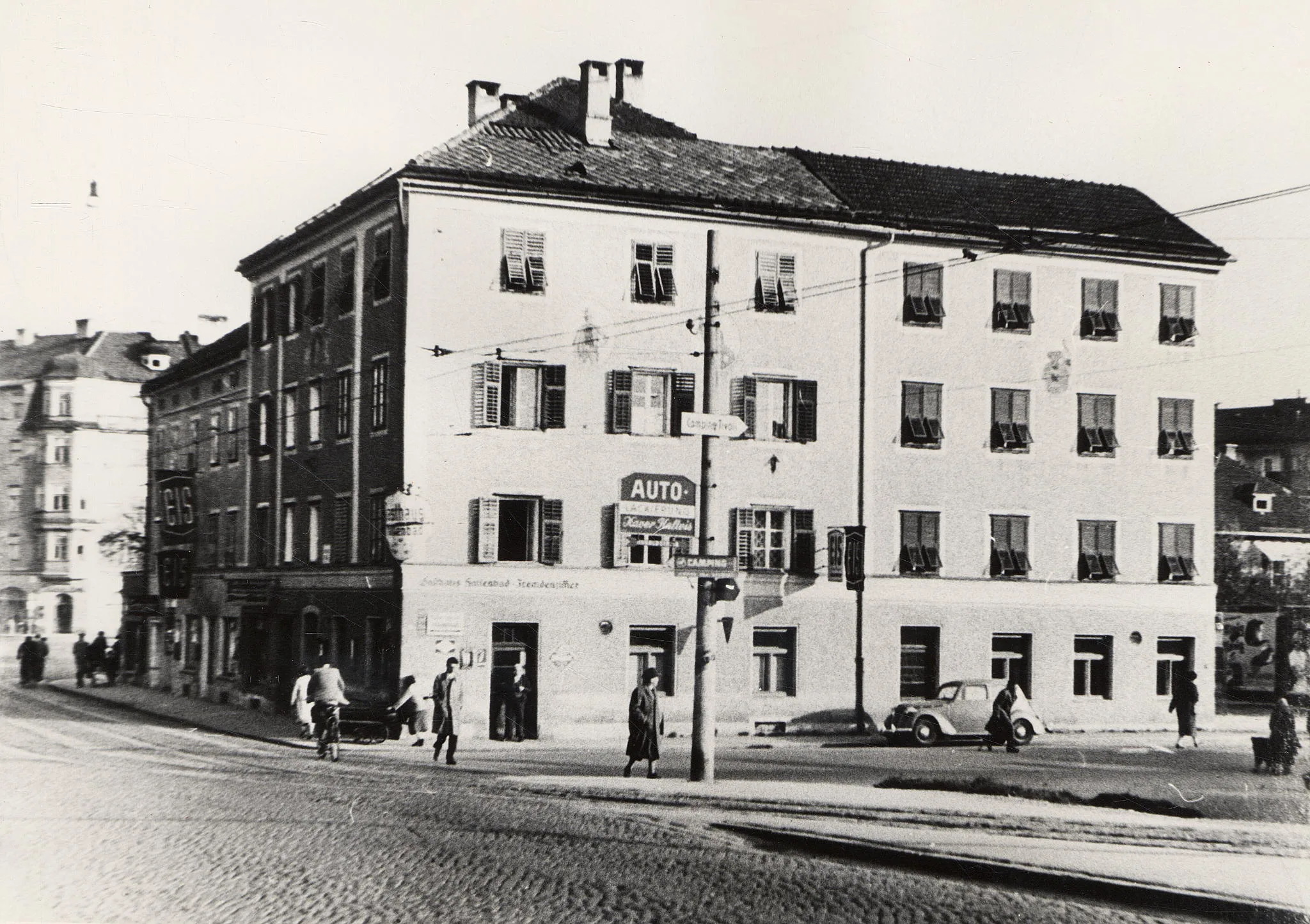 Innsbrucker Häuser – V