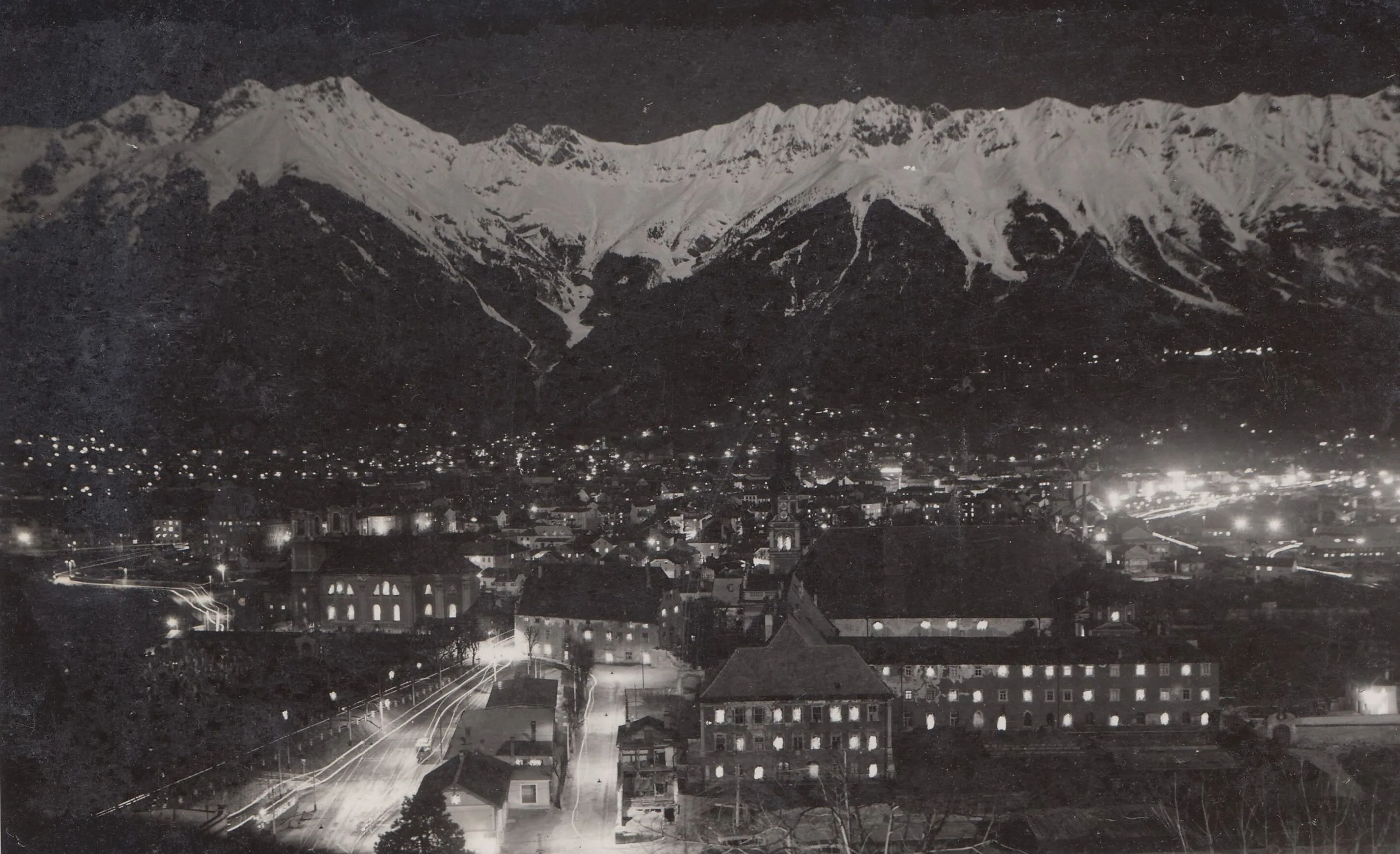 Innsbruck Bei Nacht (XI)