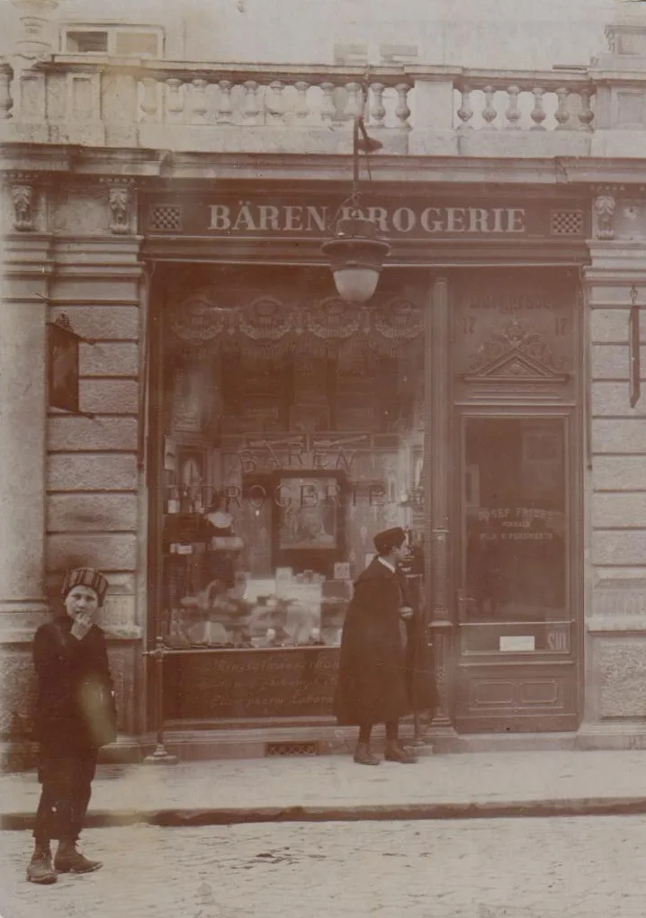Die Bären-Drogerie Am Burggraben