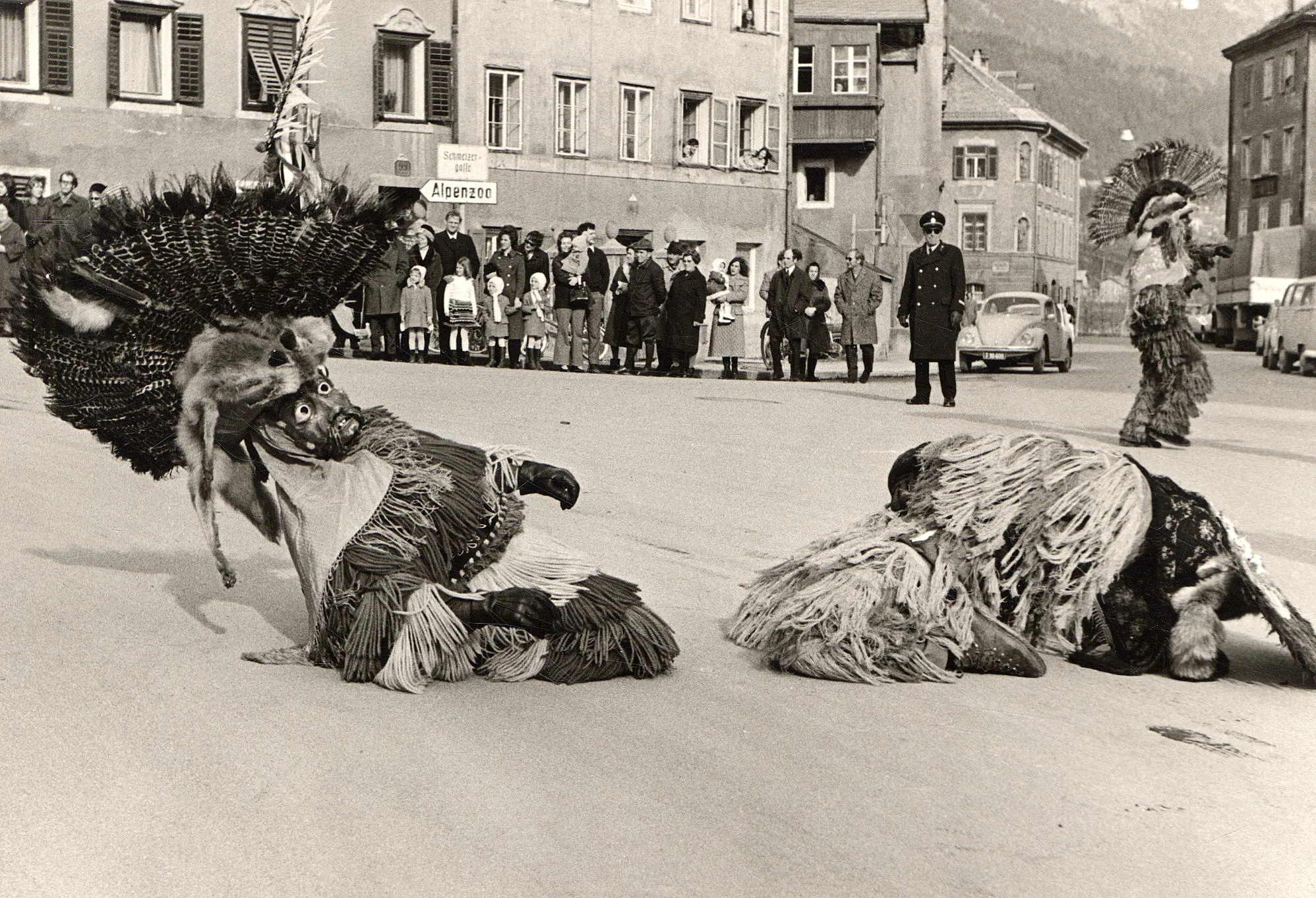M Wie Muller Und Matschgerer: Das Tiroler Fasnachts-Lexikon (Teil II)