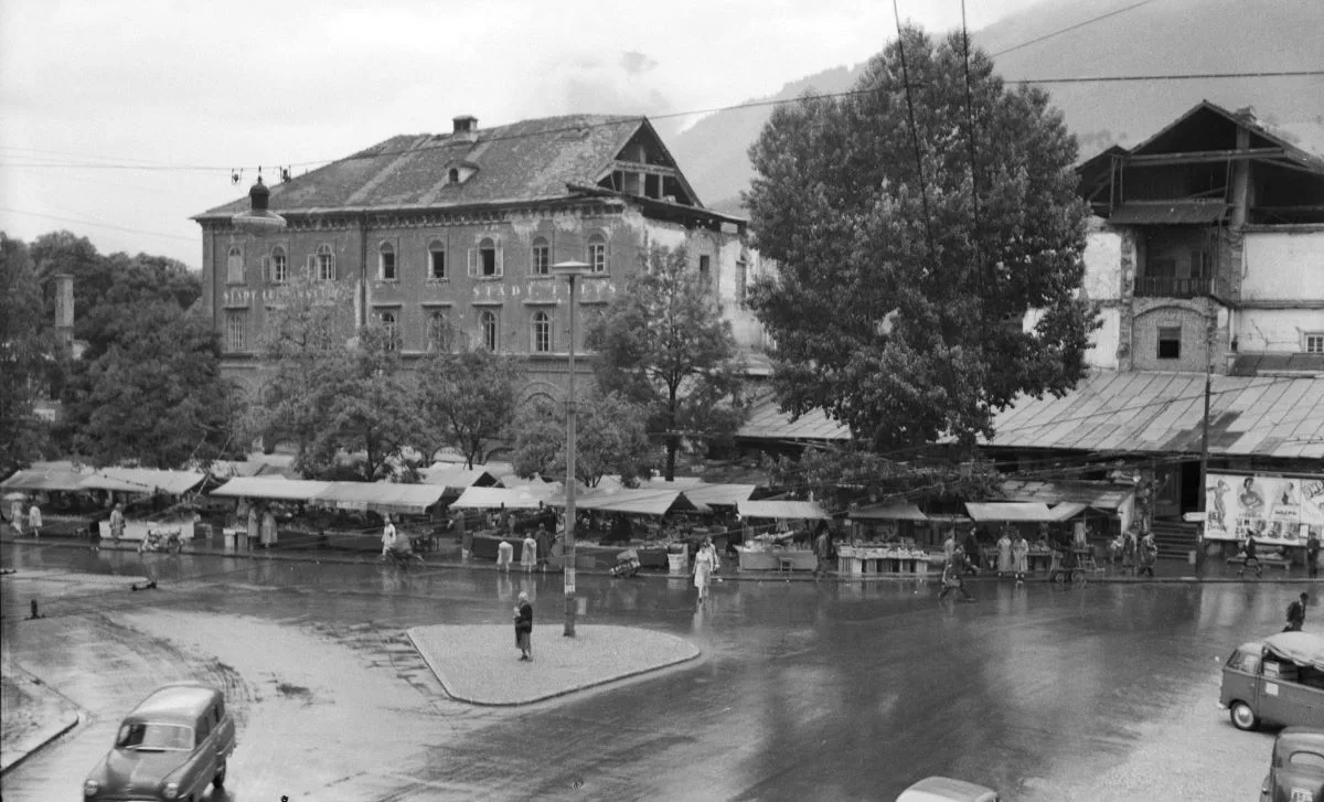 Marktplatz Bei Regen
