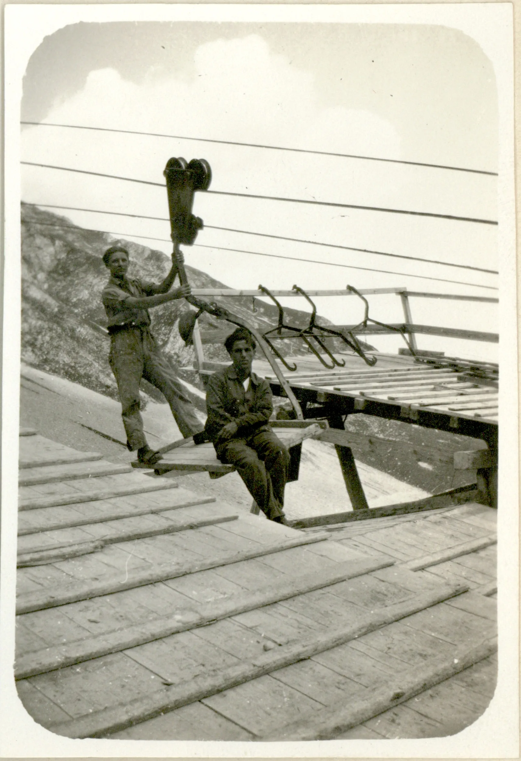 Ein Jugendalbum: #Kargondelsurfen