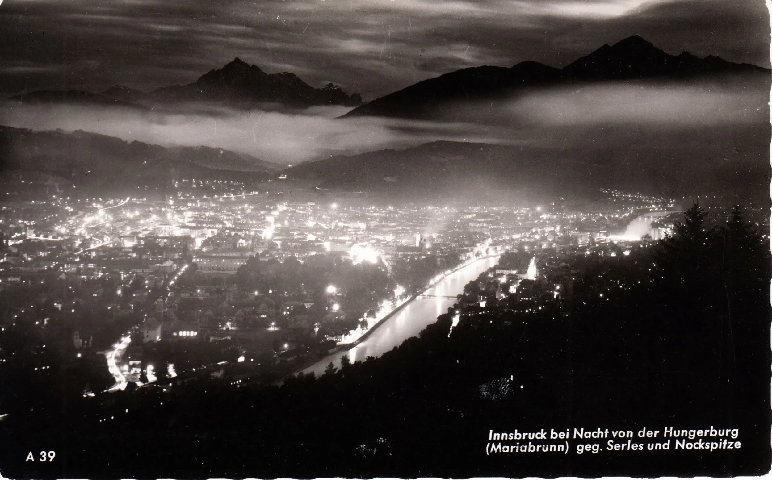 Innsbruck Bei Nacht (XVI)