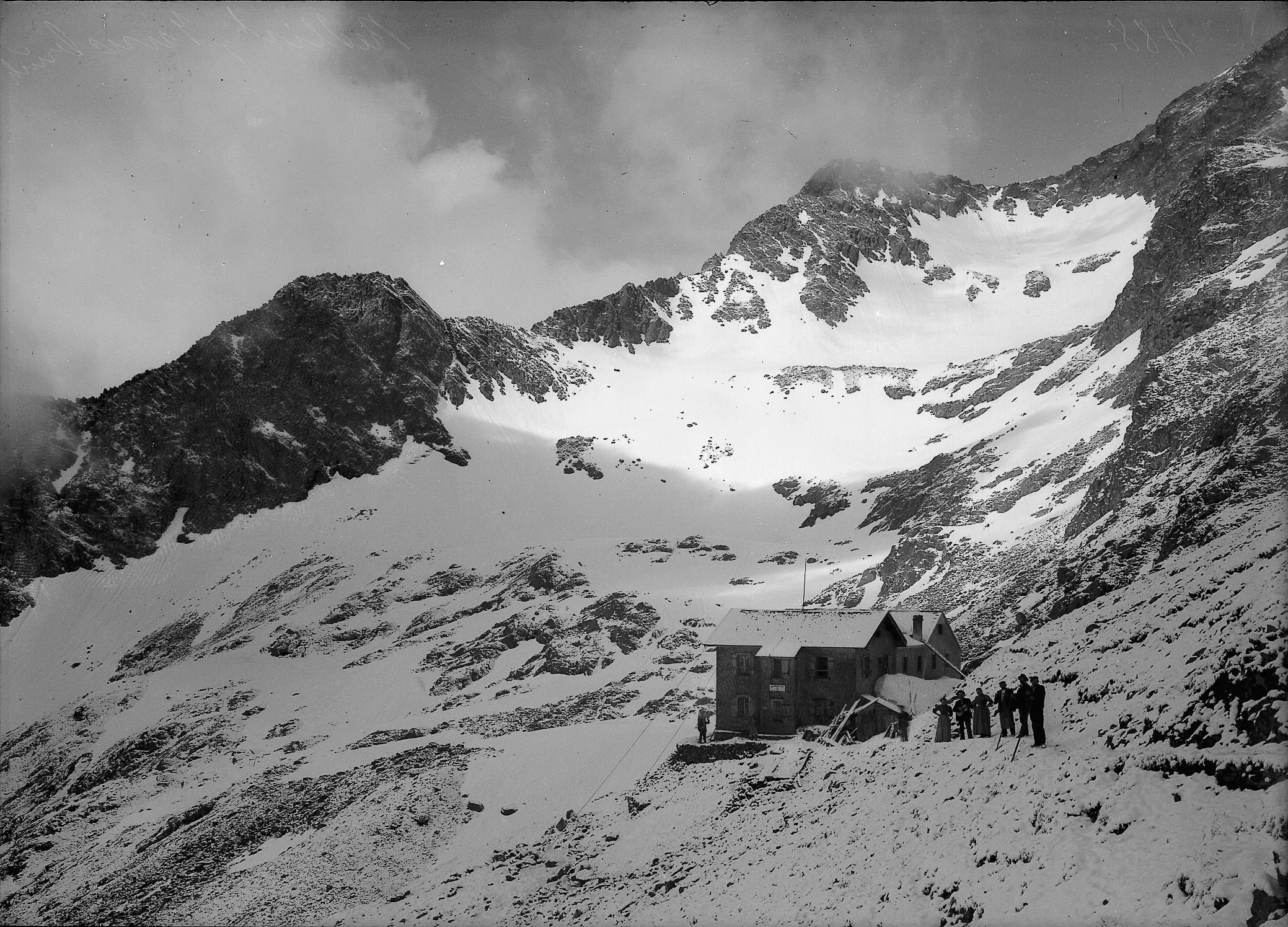 Ein Fototermin Auf Der Innsbrucker Hütte