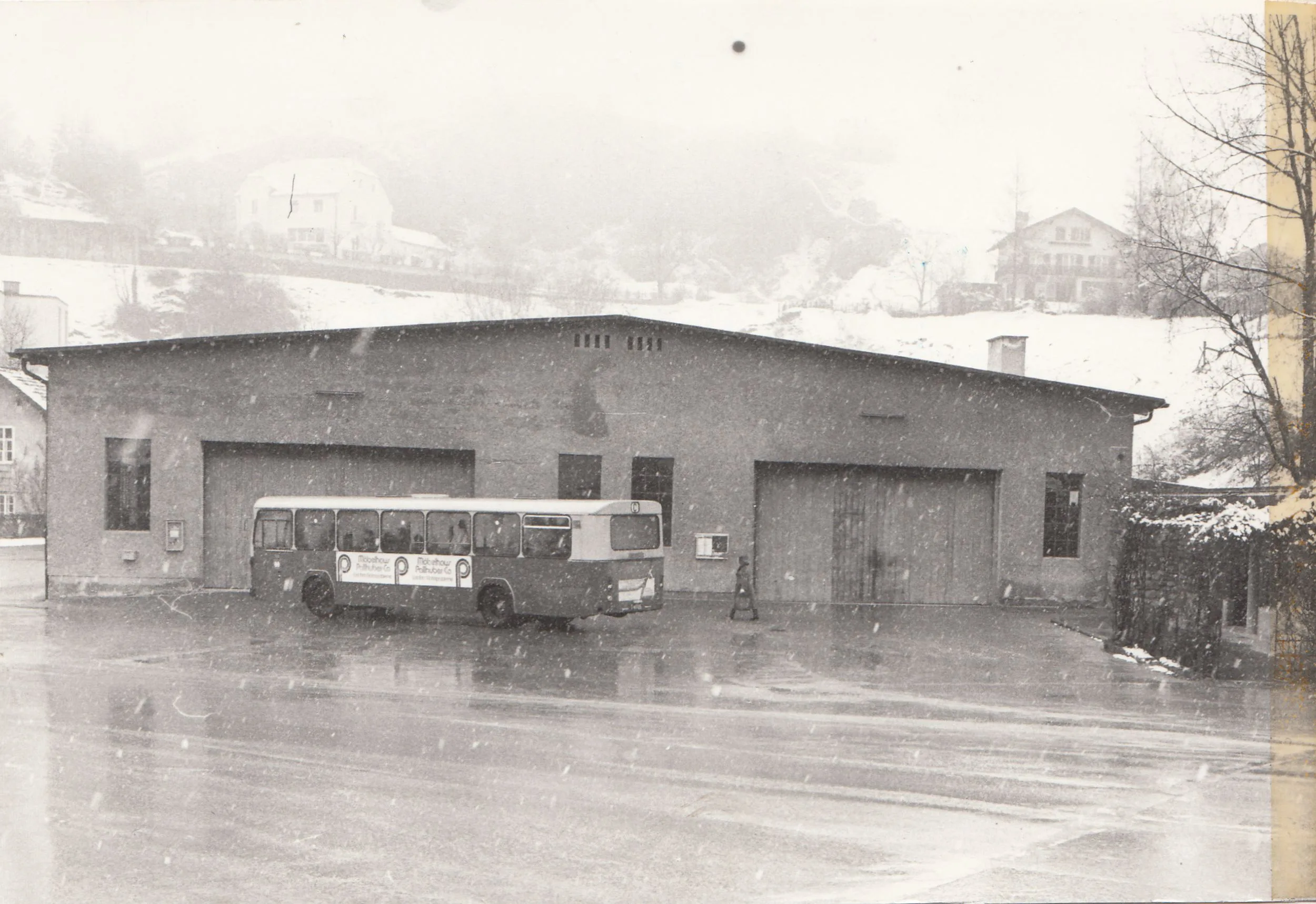 Rätselhafte Bushaltestelle