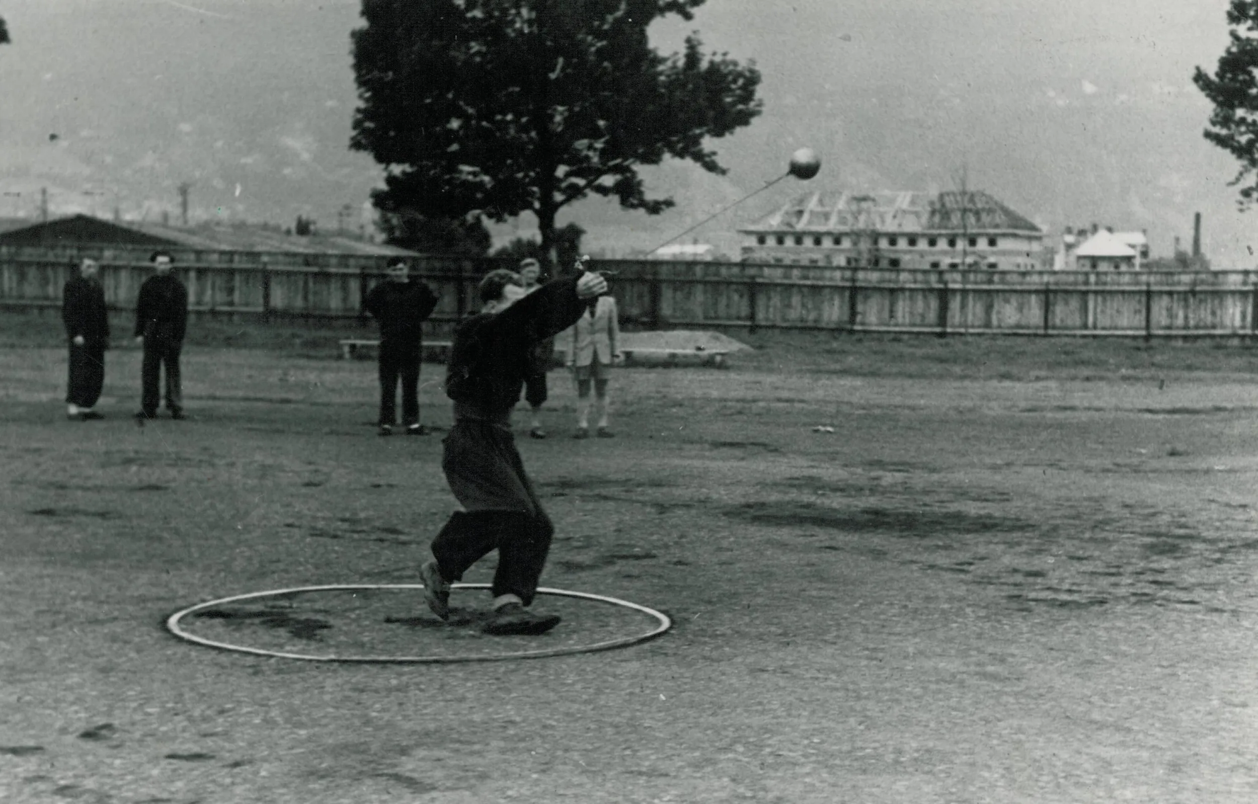 Hammerwerfer In Aktion