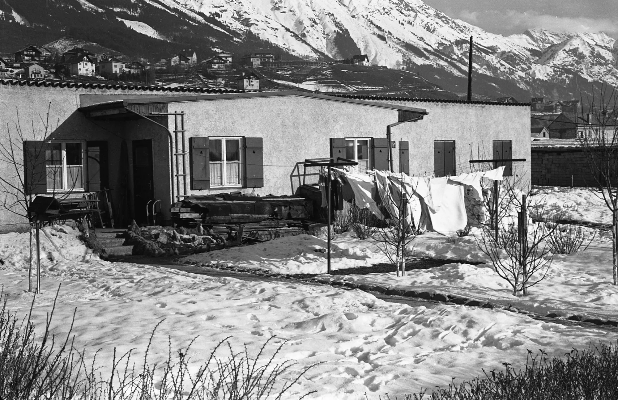 „Jetzt Helft Uns Weiterbauen“ – Die Heilig-Jahr-Siedlung