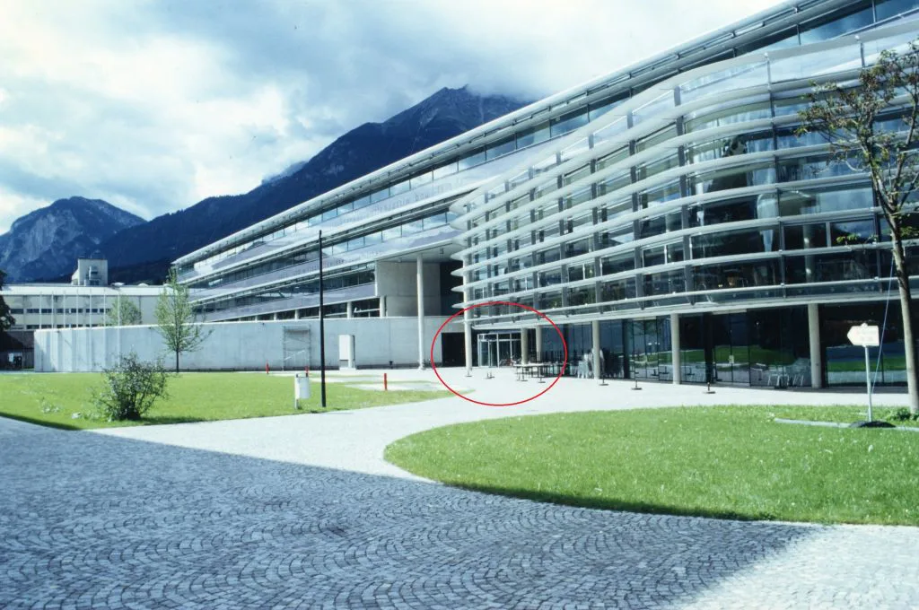 Durch Diese Drehtüre Sollst Du Nicht (mehr) Gehen…