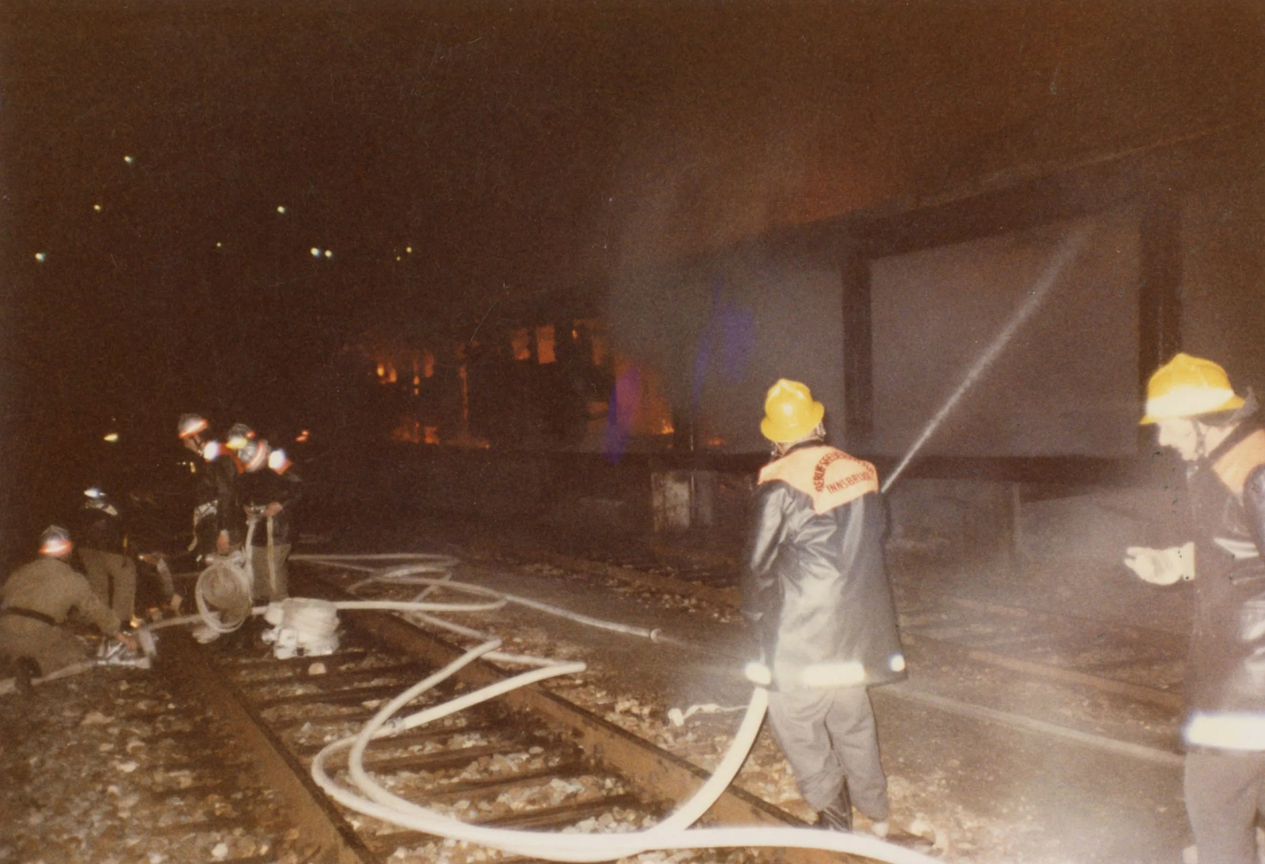 Alle Hände Voll Zu Tun …