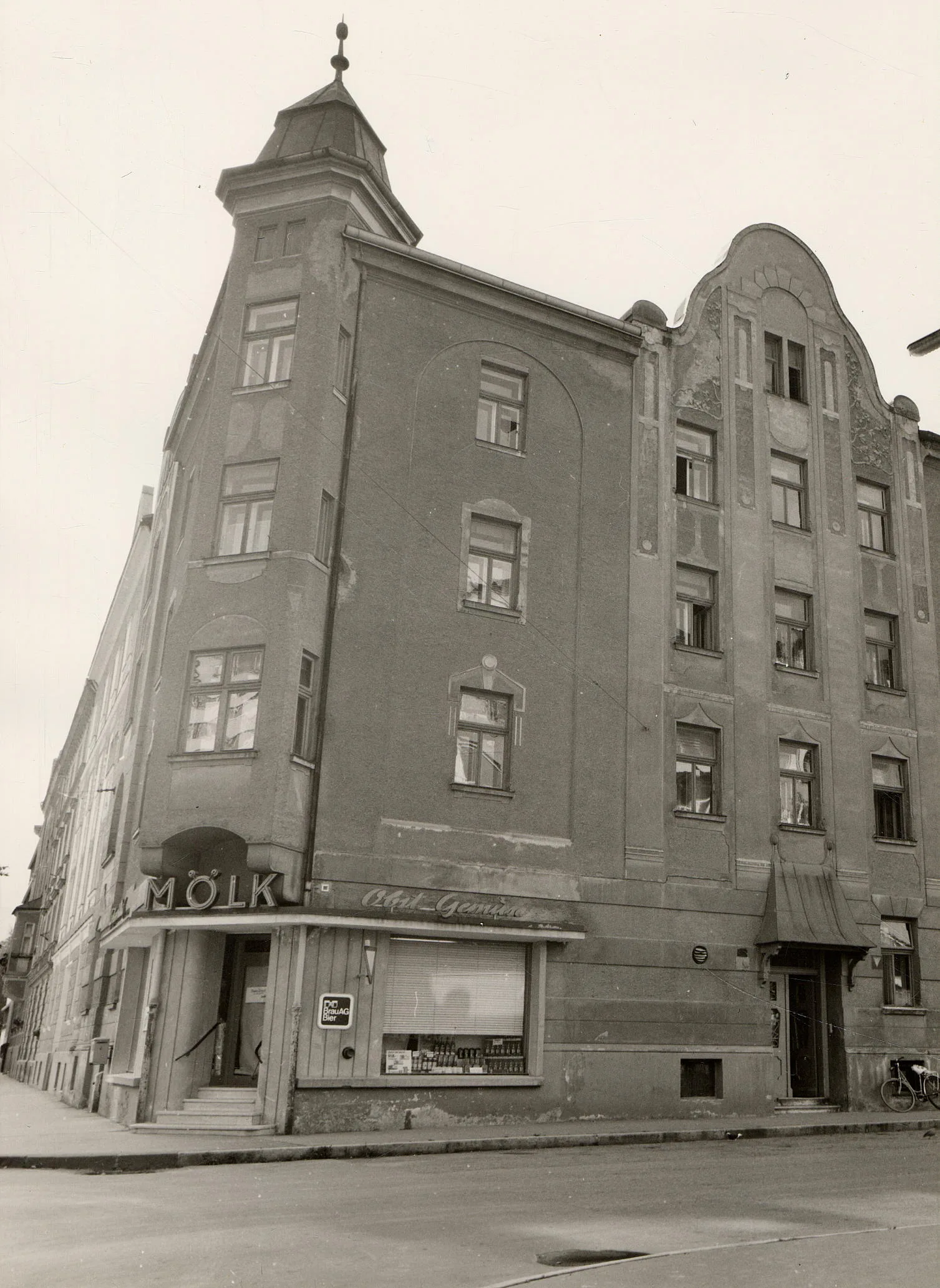 Innsbrucker Häuser – XIV