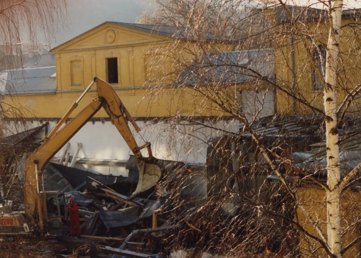 Auf Den Schutthaufen Der Geschichte