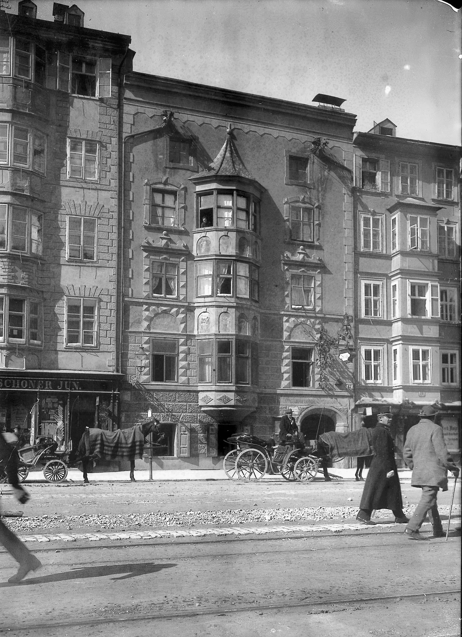 Zwei Ansichten Des Gasthofs Breinössl