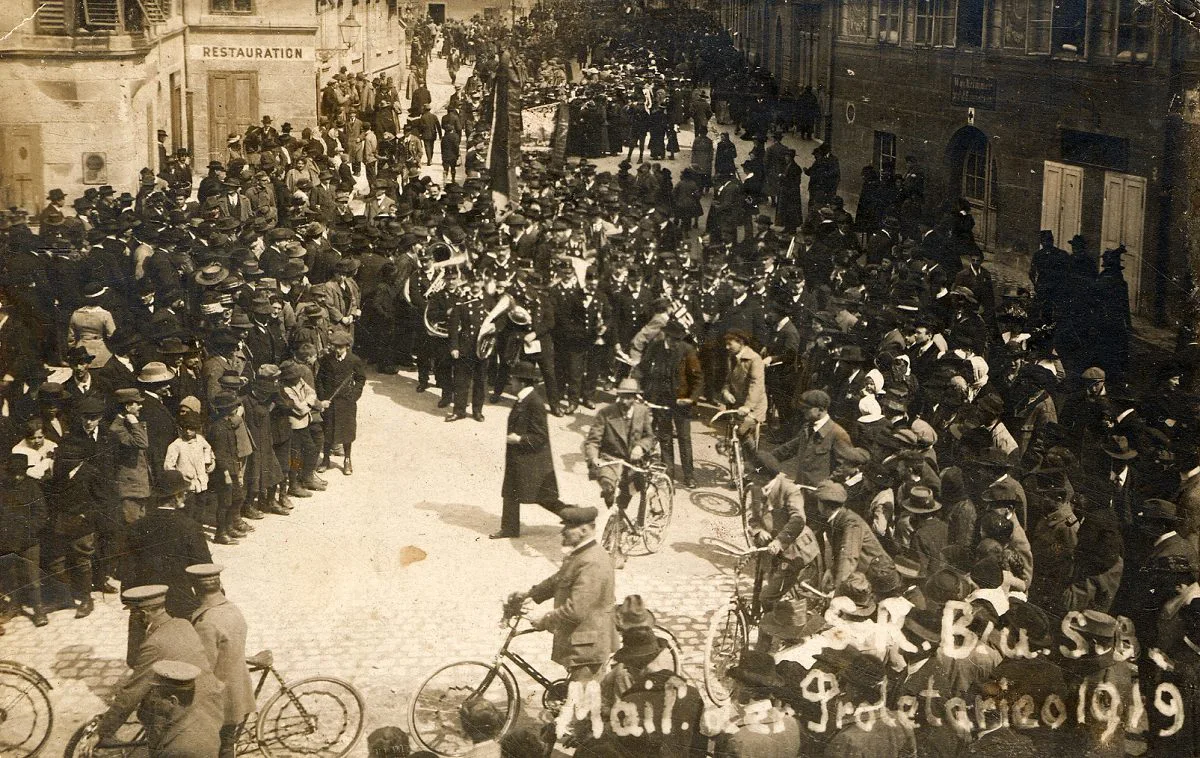 Bitterer Nachgeschmack Des 1. Mai