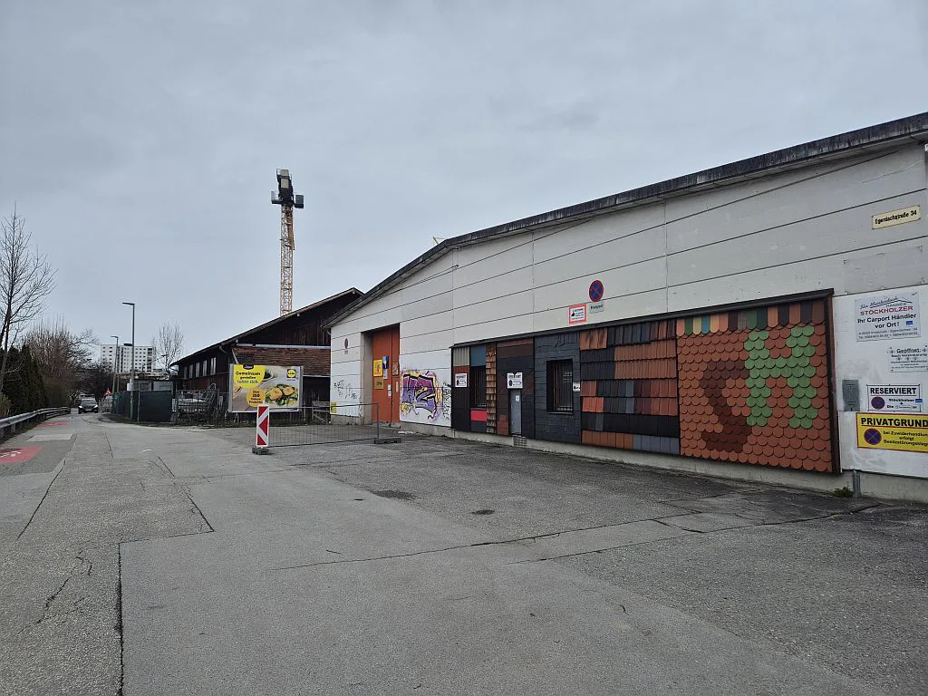 Eine Orange Tür Die Keiner Kennt …