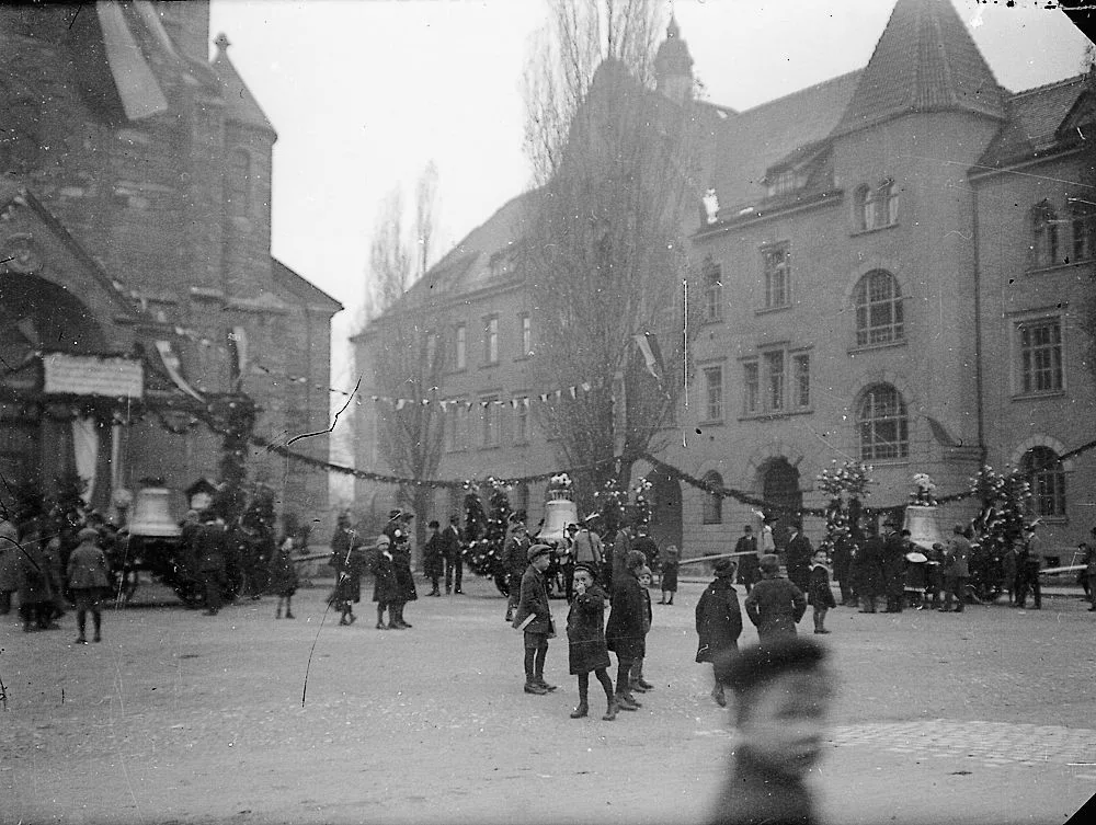 Glockenweihe In Pradl, Teil 1
