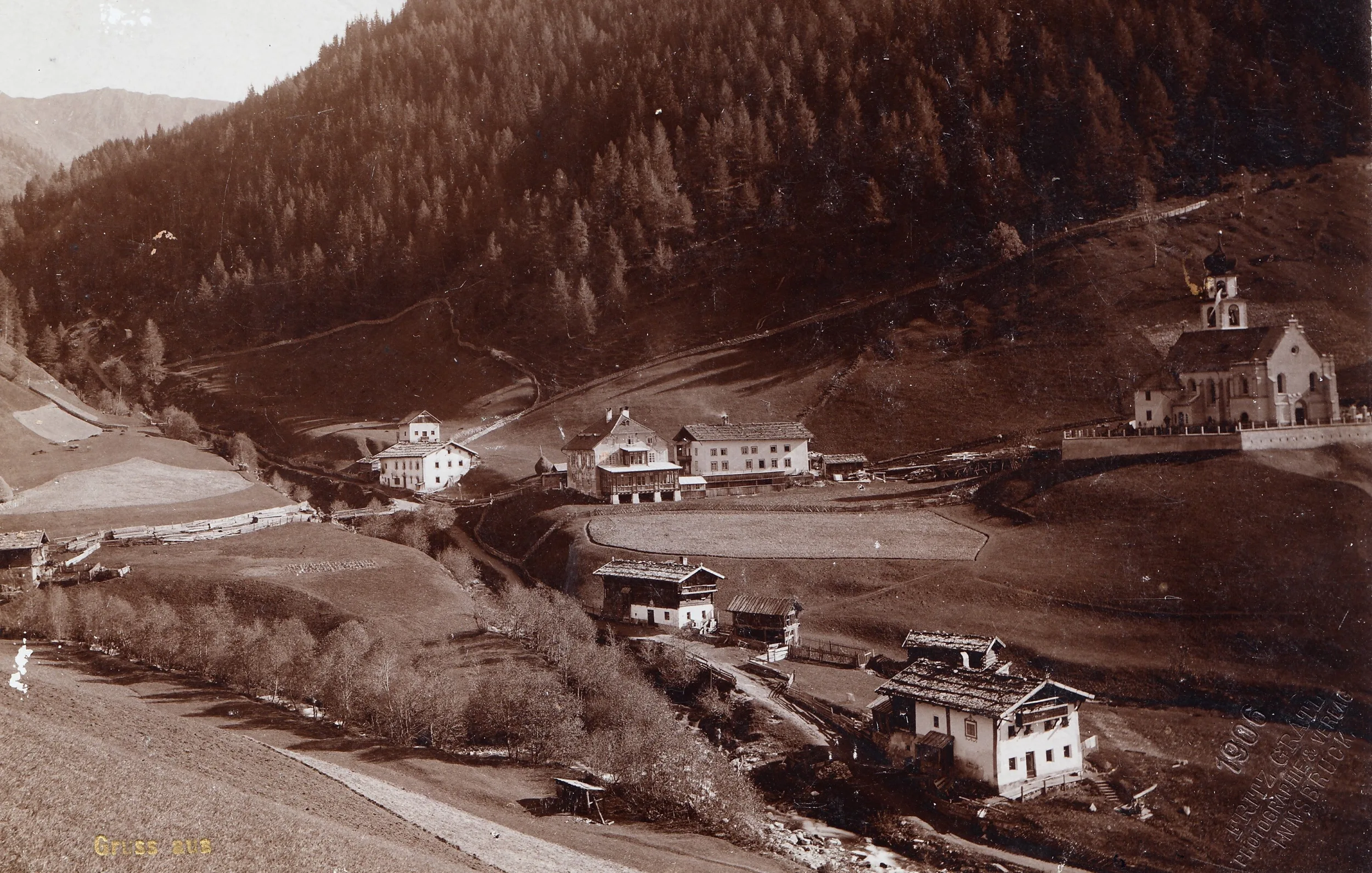 Gruss Aus …?