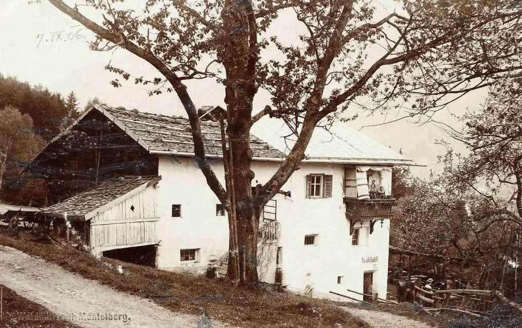 Das Waldhüttl Oberhalb Von Mentlberg