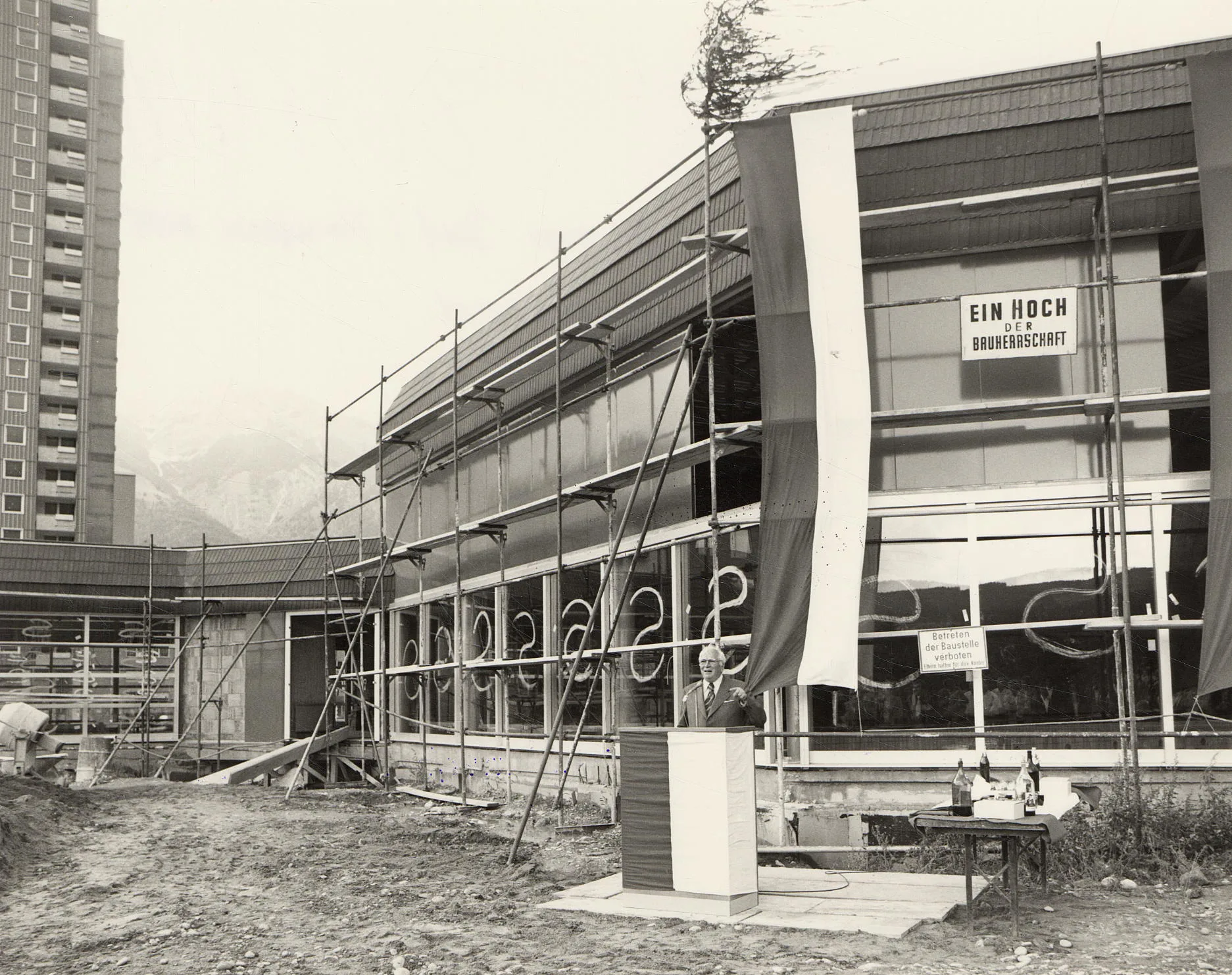 50 Jahre Hallenbad Olympisches Dorf (I)