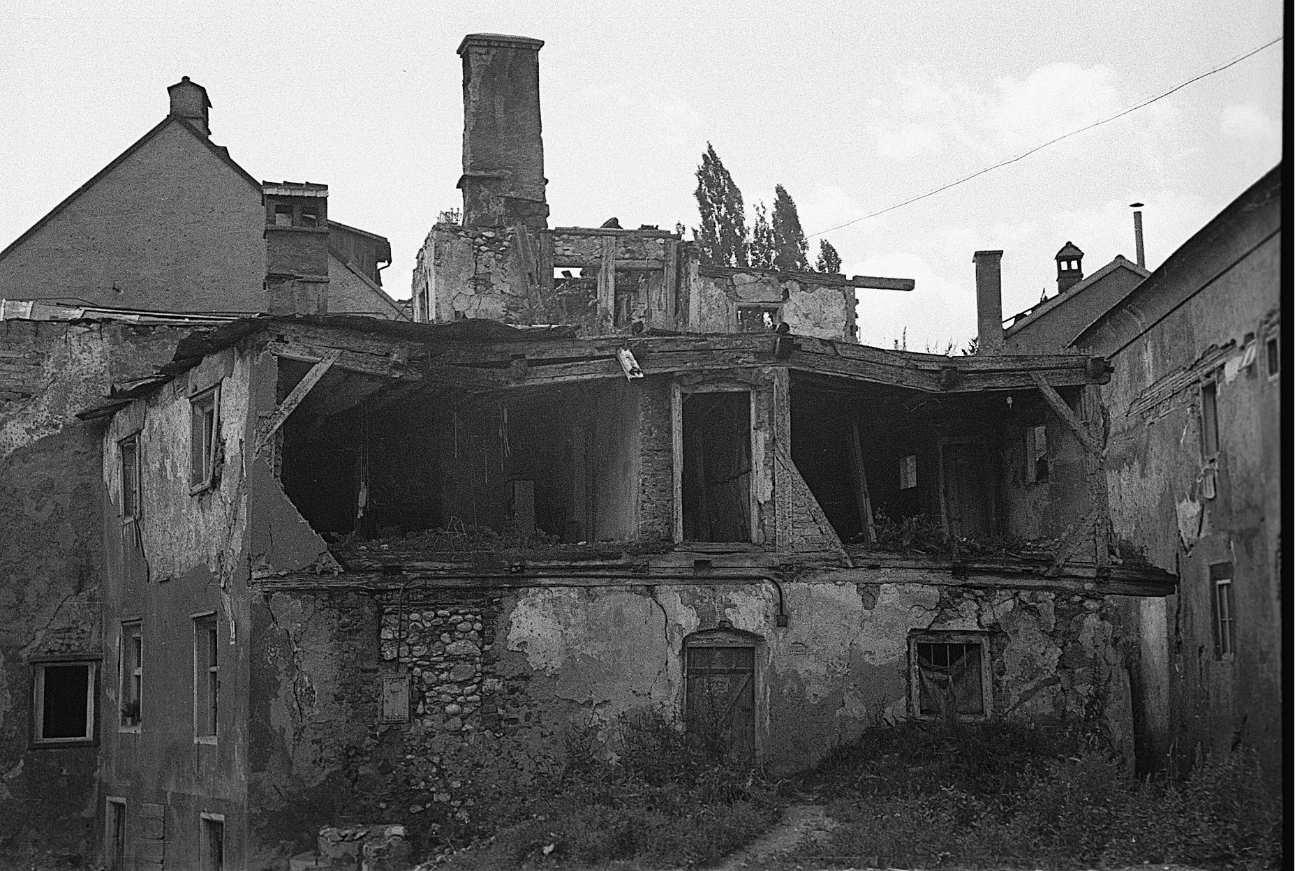 Eine Traurige Ruine 3